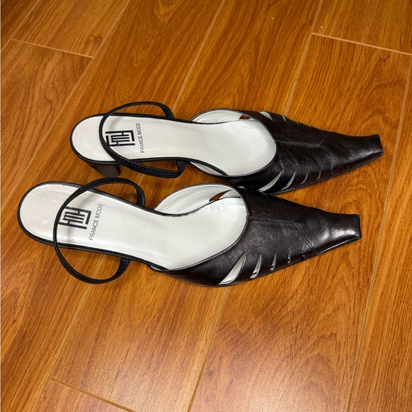 Black Women's Heels - Picture 3 of 3